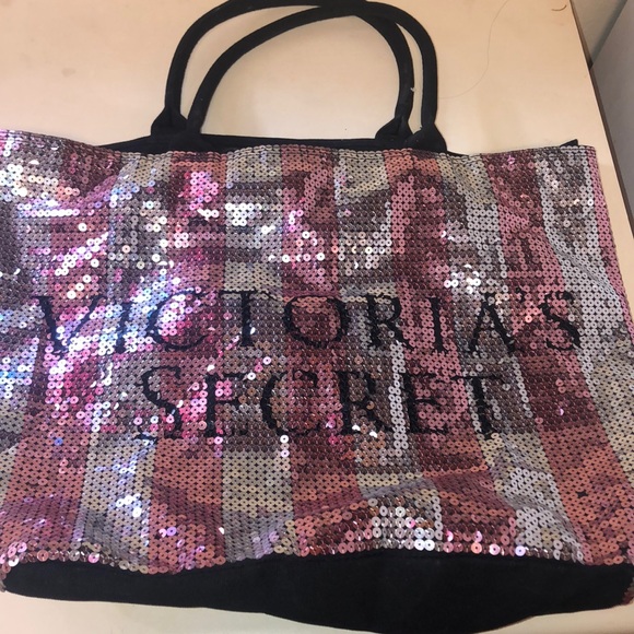 Victoria's Secret Other - Victoria Secret Bag